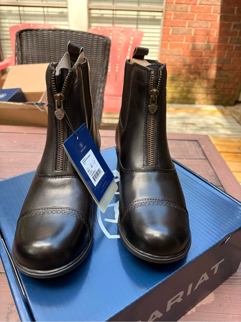9.5 Ariat RT Zip Paddock Boots.